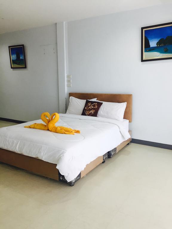 Marina Ao Nang Guesthouse Buitenkant foto