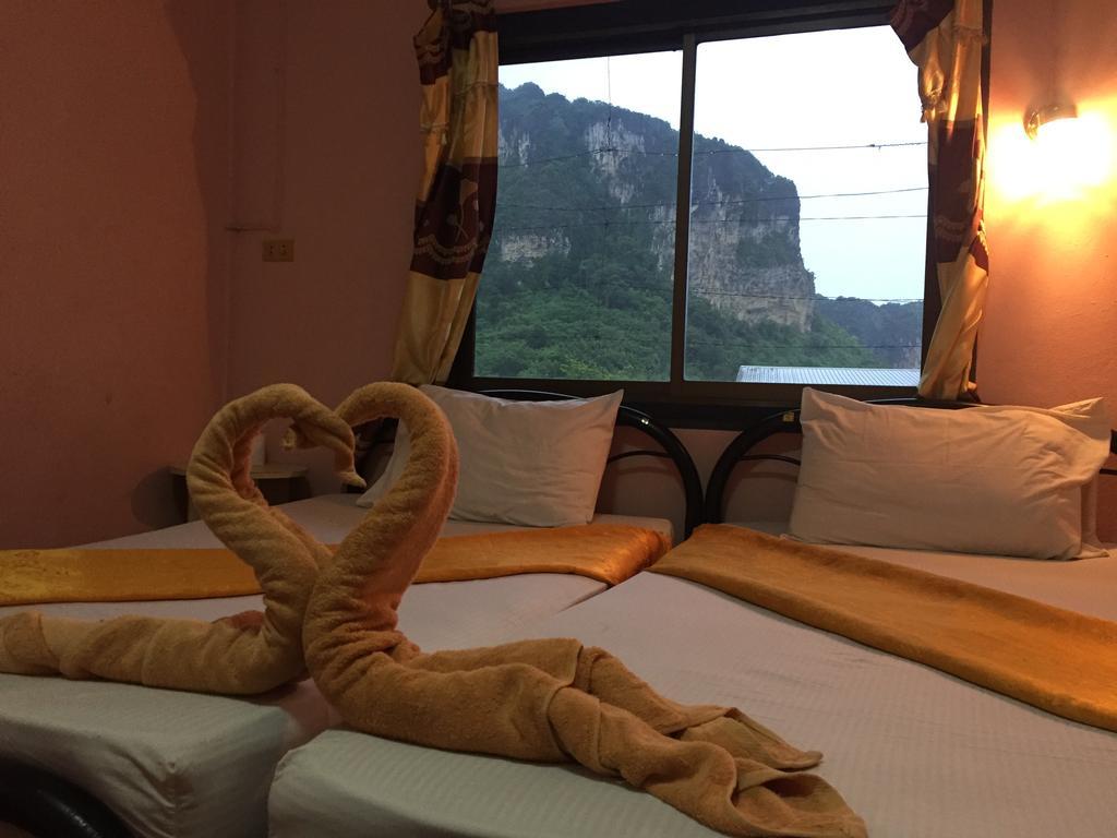 Marina Ao Nang Guesthouse Buitenkant foto
