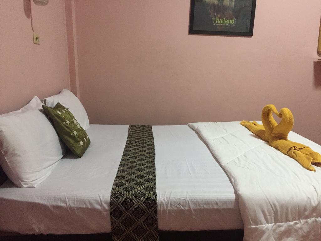 Marina Ao Nang Guesthouse Buitenkant foto