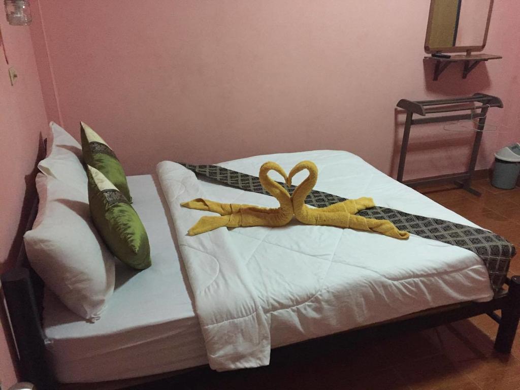 Marina Ao Nang Guesthouse Buitenkant foto
