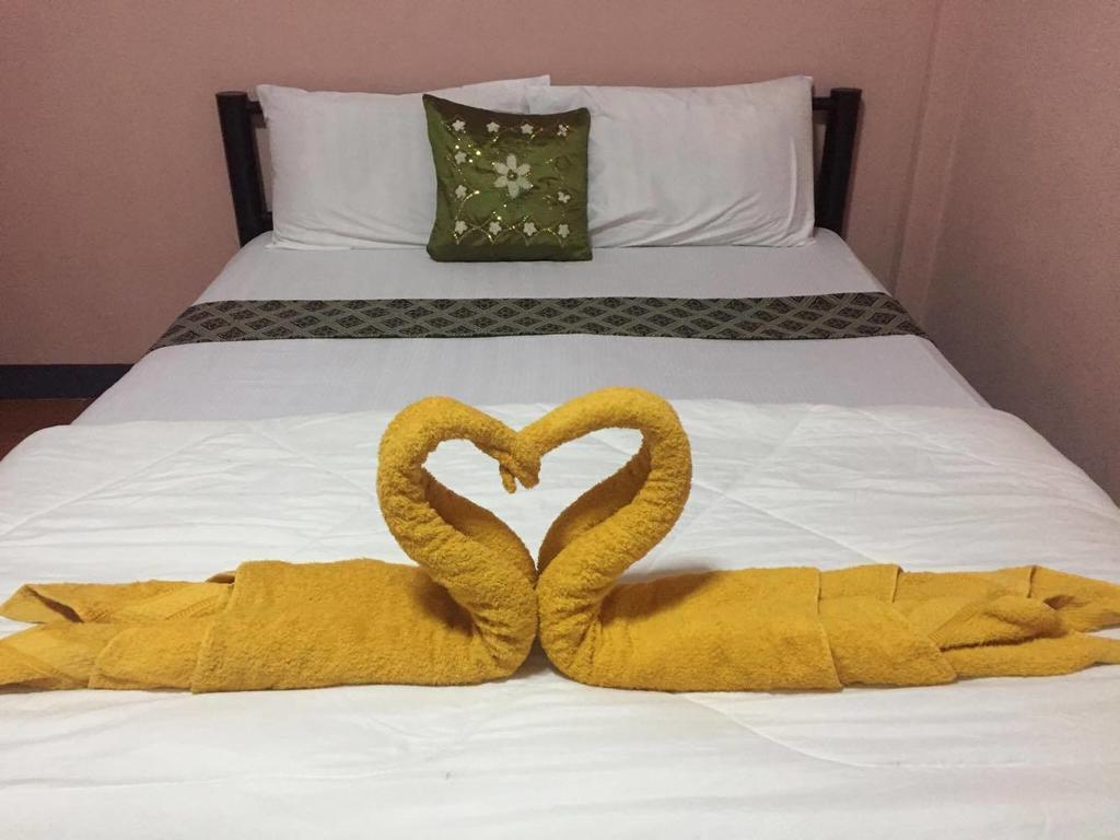 Marina Ao Nang Guesthouse Buitenkant foto